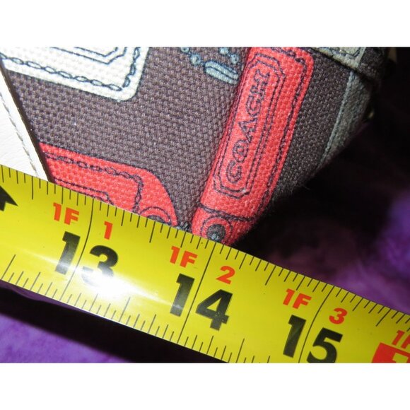 Coach 2006 Limited Edition Hangtag Carly XL Hobo Cursive Creed & Brass hardware - Picture 14 of 16